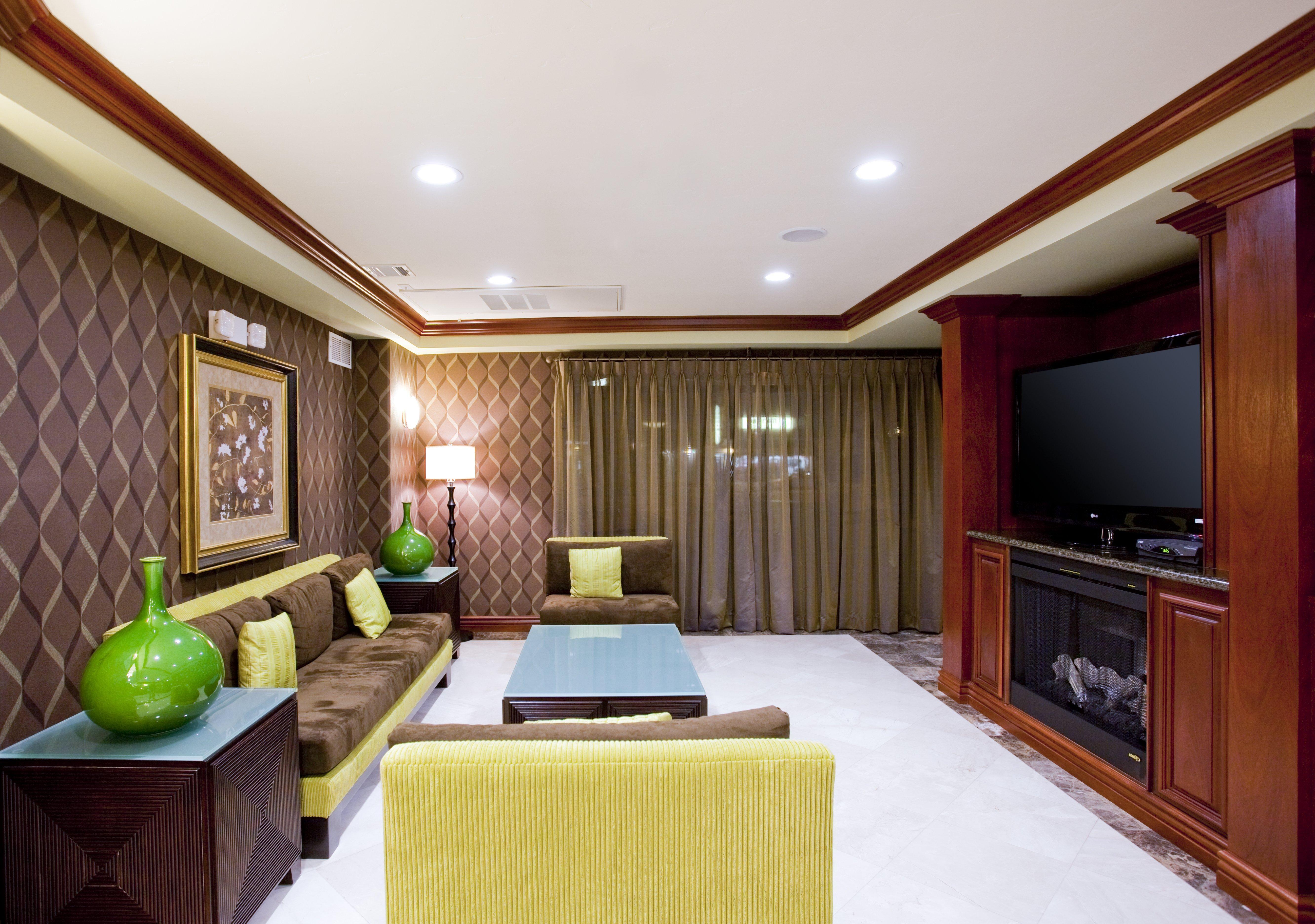 Holiday Inn Express Hotel & Suites Woodland Hills By Ihg Los Angeles Bagian luar foto
