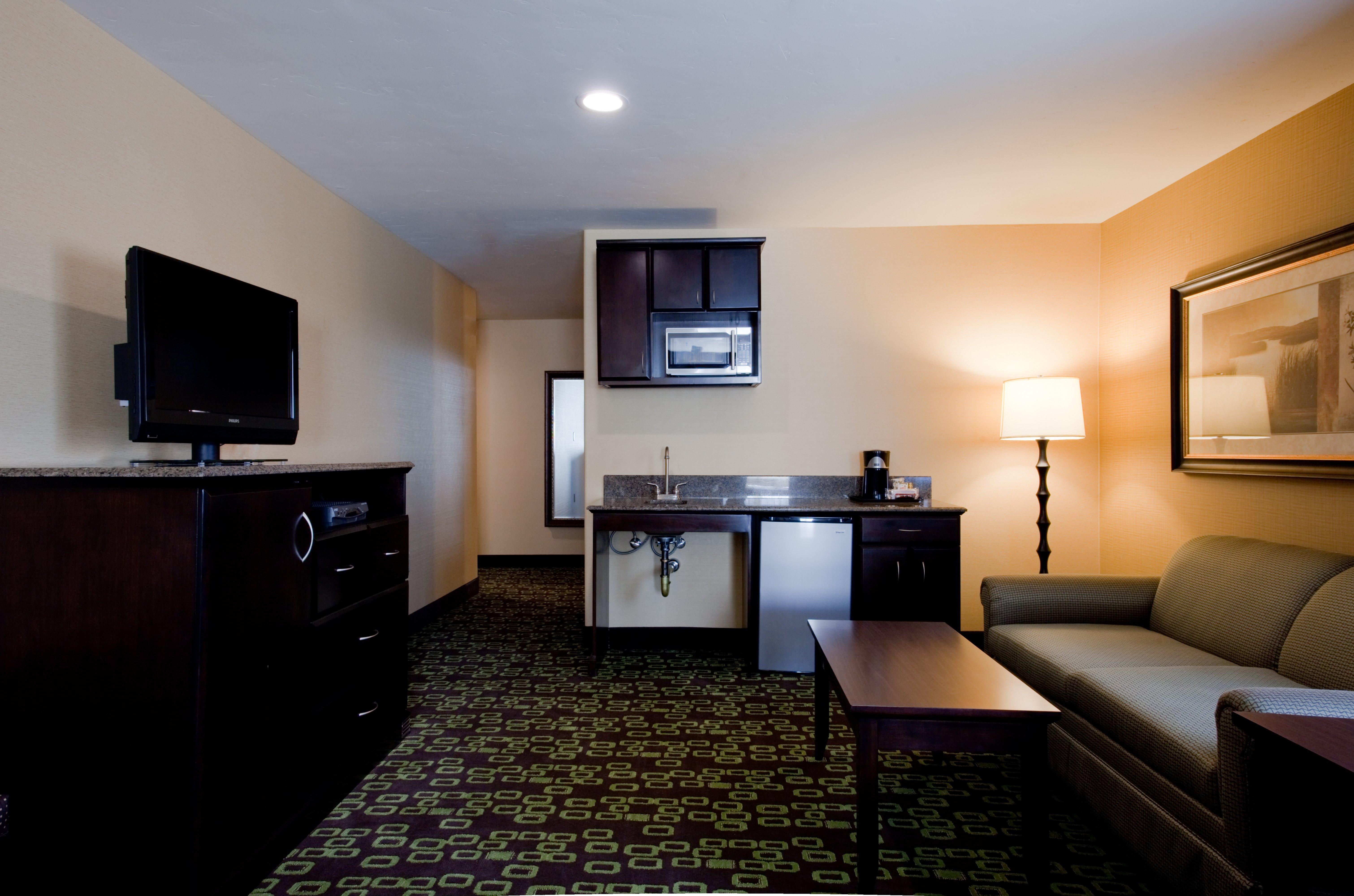 Holiday Inn Express Hotel & Suites Woodland Hills By Ihg Los Angeles Bagian luar foto