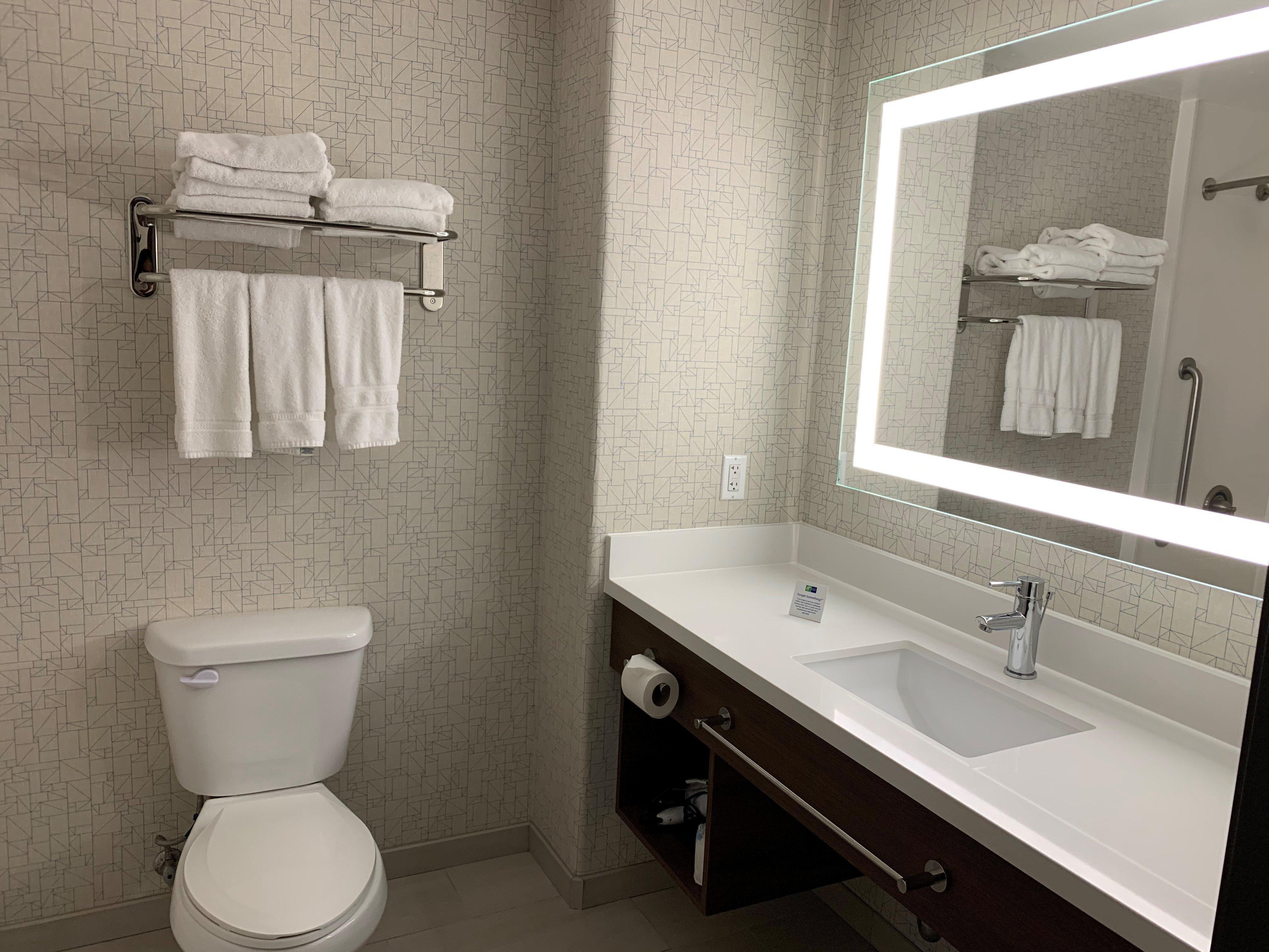 Holiday Inn Express Hotel & Suites Woodland Hills By Ihg Los Angeles Bagian luar foto