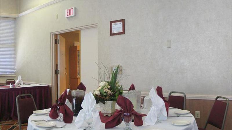Holiday Inn Express Hotel & Suites Woodland Hills By Ihg Los Angeles Bagian luar foto