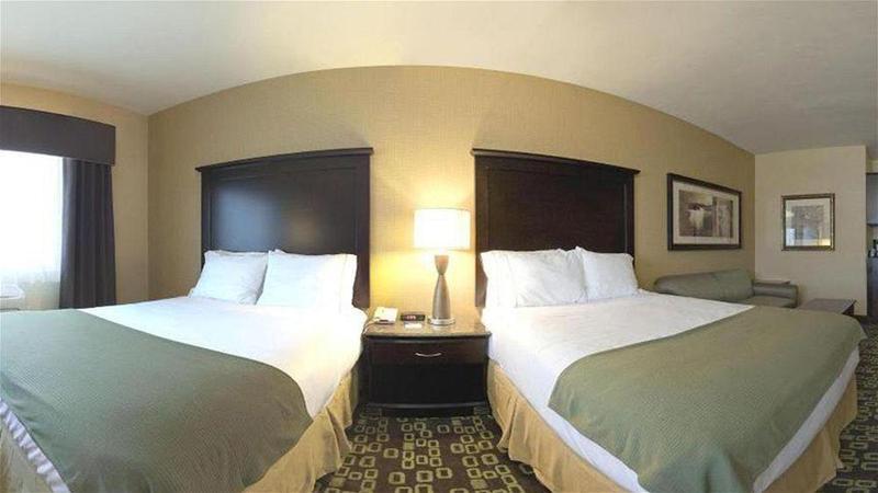 Holiday Inn Express Hotel & Suites Woodland Hills By Ihg Los Angeles Bagian luar foto